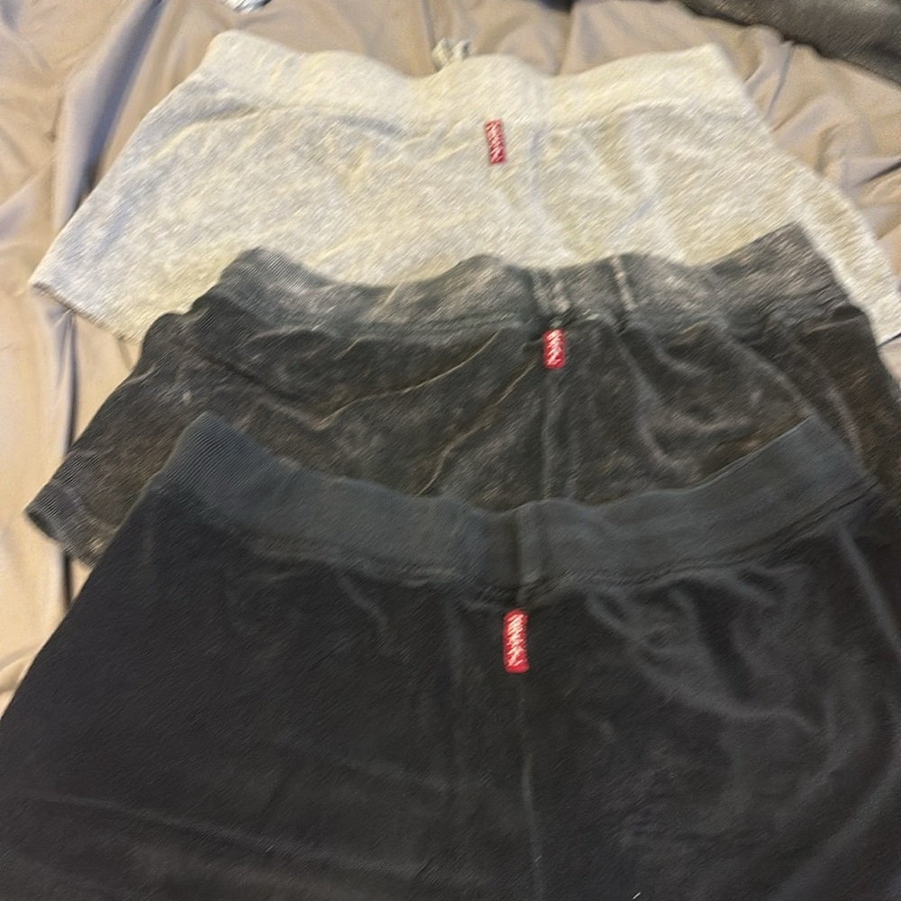 Hard tail terry drawstring shorts